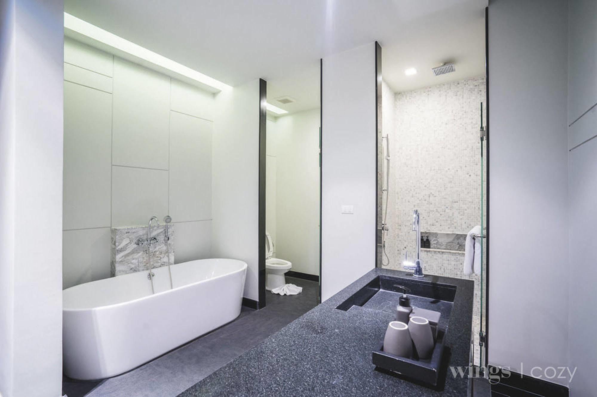 Wings Phuket Villa By Two Villas Holiday Экстерьер фото